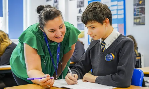 Temple Learning Academy - Teacher with pupils - 2023 (3)